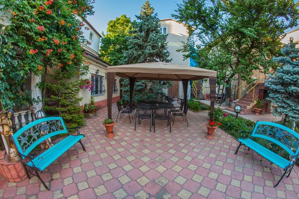 Apartments Kamanina Street Одесса Экстерьер фото