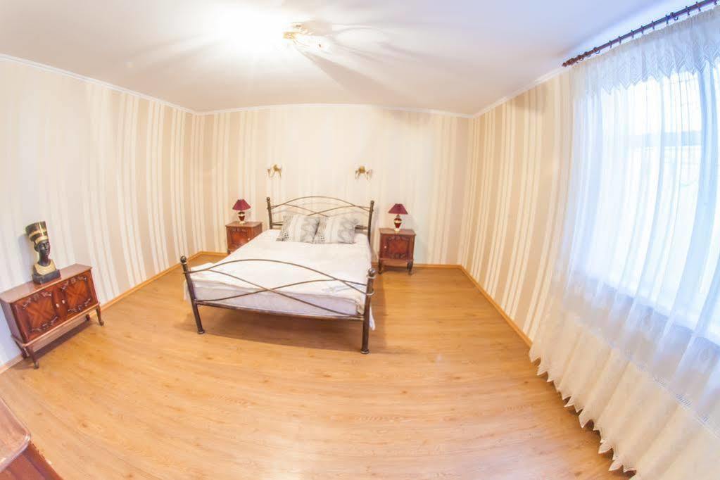 Apartments Kamanina Street Одесса Экстерьер фото